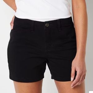 🌿 NWOT ST. JOHNS BAY SIZE 2 5” BLACK CHINO SHORTS